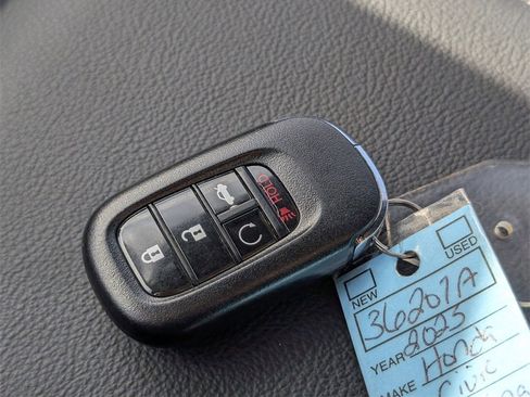 Used 2025 Honda Civic Sport image 20