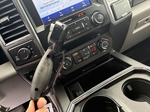 Used 2020 Ford F250 XLT w/ XLT Premium Package image 30