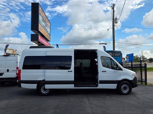 Used 2026 Mercedes-Benz Sprinter 2500 image 5