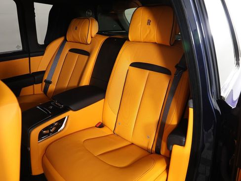Certified 2022 Rolls-Royce Cullinan w/ Cullinan Package AWD/4WD image 36