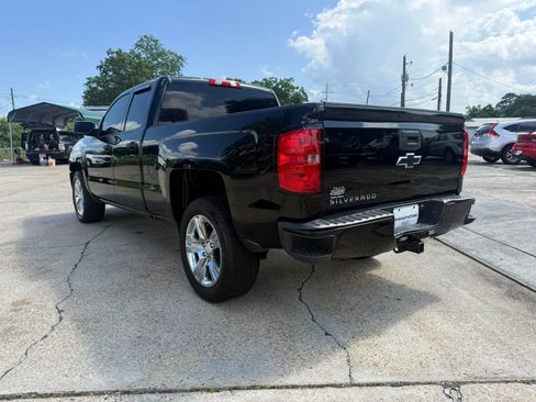 Used 2019 Chevrolet Silverado 1500 Custom w/ Custom Convenience Package RWD image 7