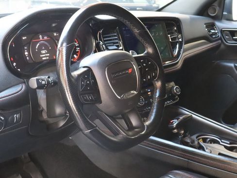 Used 2024 Dodge Durango GT RWD image 18
