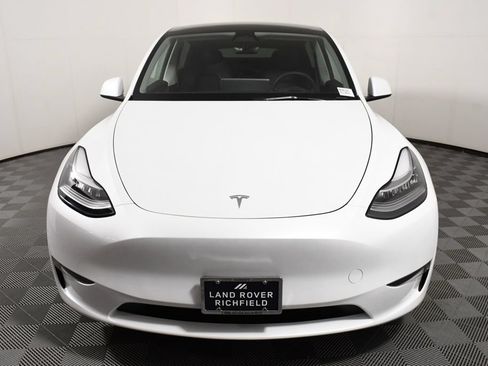 Used 2023 Tesla Model Y Long Range AWD/4WD image 10