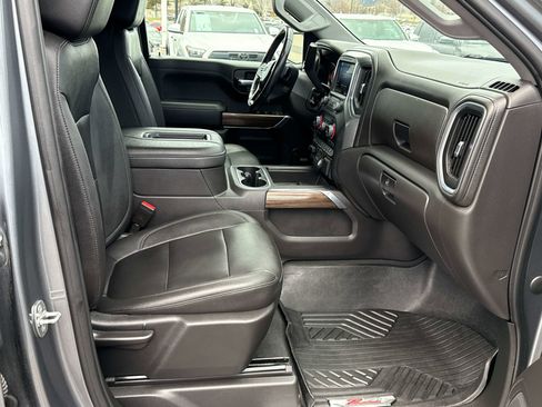 Used 2022 Chevrolet Silverado 1500 LT Trail Boss w/ Convenience Package II image 22