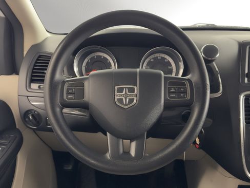 Used 2014 Dodge Grand Caravan SE w/ Quick Order Package 29E SE FWD image 20