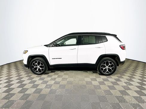 Certified 2024 Jeep Compass Limited image 6