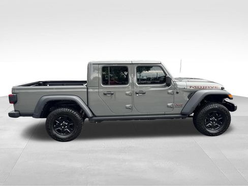 Used 2023 Jeep Gladiator Mojave w/ LED Lighting Group AWD/4WD image 7