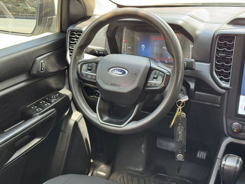 Used 2024 Ford Ranger XL AWD/4WD image 19