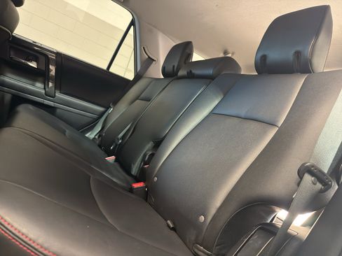 Used 2016 Toyota 4Runner TRD Pro AWD/4WD image 29