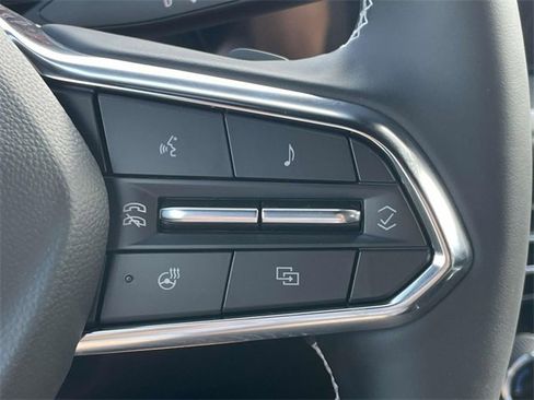 New 2025 Chevrolet Traverse LT w/ Driver Confidence Package image 13