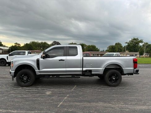 Used 2024 Ford F350 XL w/ STX Appearance Package AWD/4WD image 2