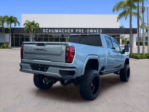 Used 2025 GMC Sierra 3500 Denali Ultimate AWD/4WD image 7