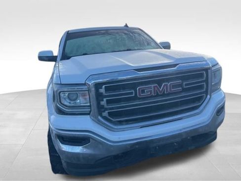 Used 2018 GMC Sierra 1500 SLE image 5
