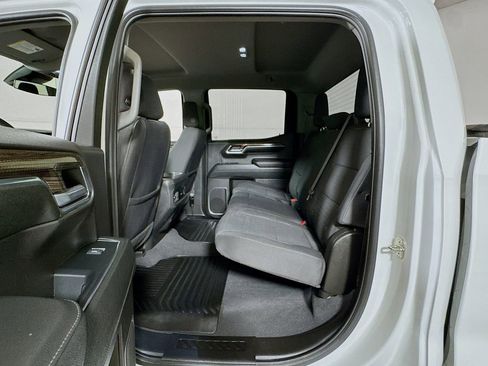 Used 2023 Chevrolet Silverado 1500 LT image 22