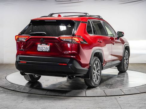 Used 2025 Toyota RAV4 XLE Premium w/ Weather Package AWD/4WD image 4