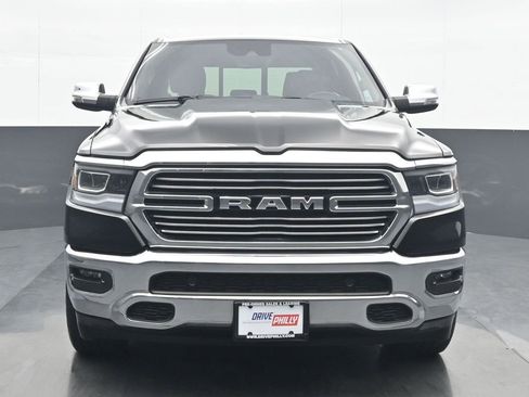 Used 2023 RAM 1500 Laramie AWD/4WD image 1