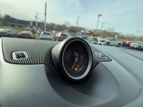 Used 2019 Maserati Levante Trofeo AWD/4WD image 31