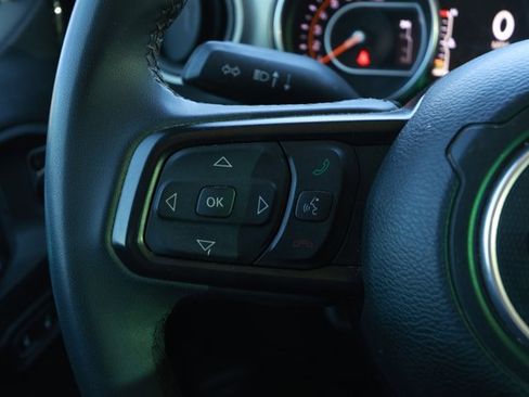 Used 2023 Jeep Gladiator Willys image 8