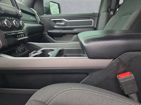 Used 2020 RAM 1500 Big Horn AWD/4WD image 22