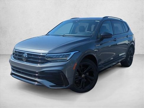 Used 2024 Volkswagen Tiguan SE R-Line FWD image 1