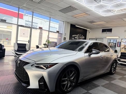 Used 2022 Lexus IS 300 RWD image 1