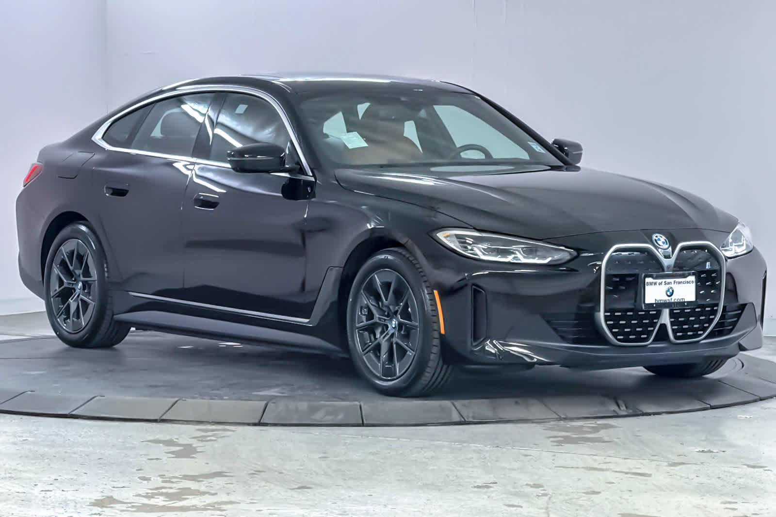 Used 2023 BMW i4 eDrive40 w/ Premium Package RWD image 9