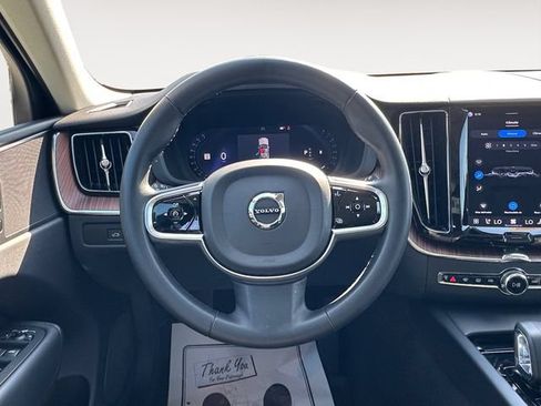Used 2023 Volvo XC60 B5 Plus w/ Climate Package FWD image 12