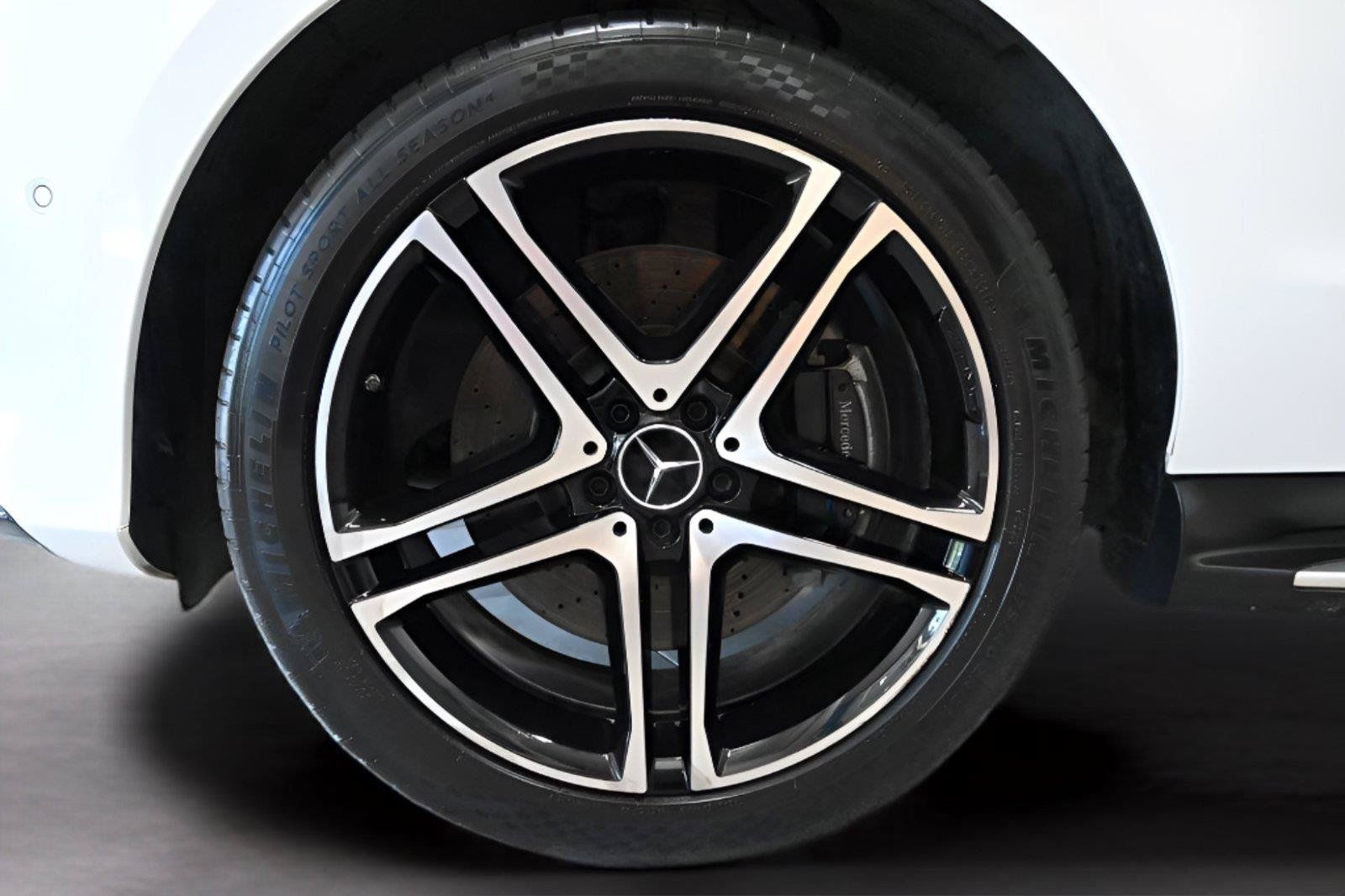 Used 2018 Mercedes-Benz GLE 43 AMG 4MATIC image 31