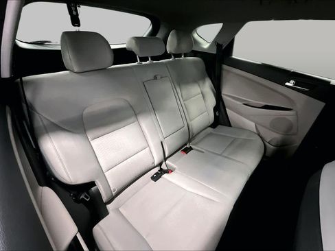 Used 2019 Hyundai Tucson SE FWD image 20