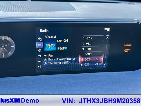 Used 2021 Lexus UX 200 w/ Accessory Package (Z2) image 28