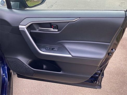 Used 2023 Toyota RAV4 XLE image 35