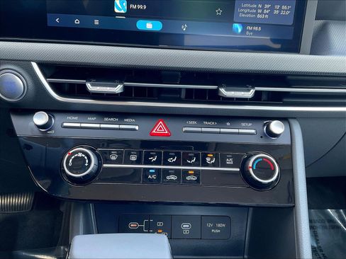 Certified 2025 Hyundai Sonata SE FWD image 15