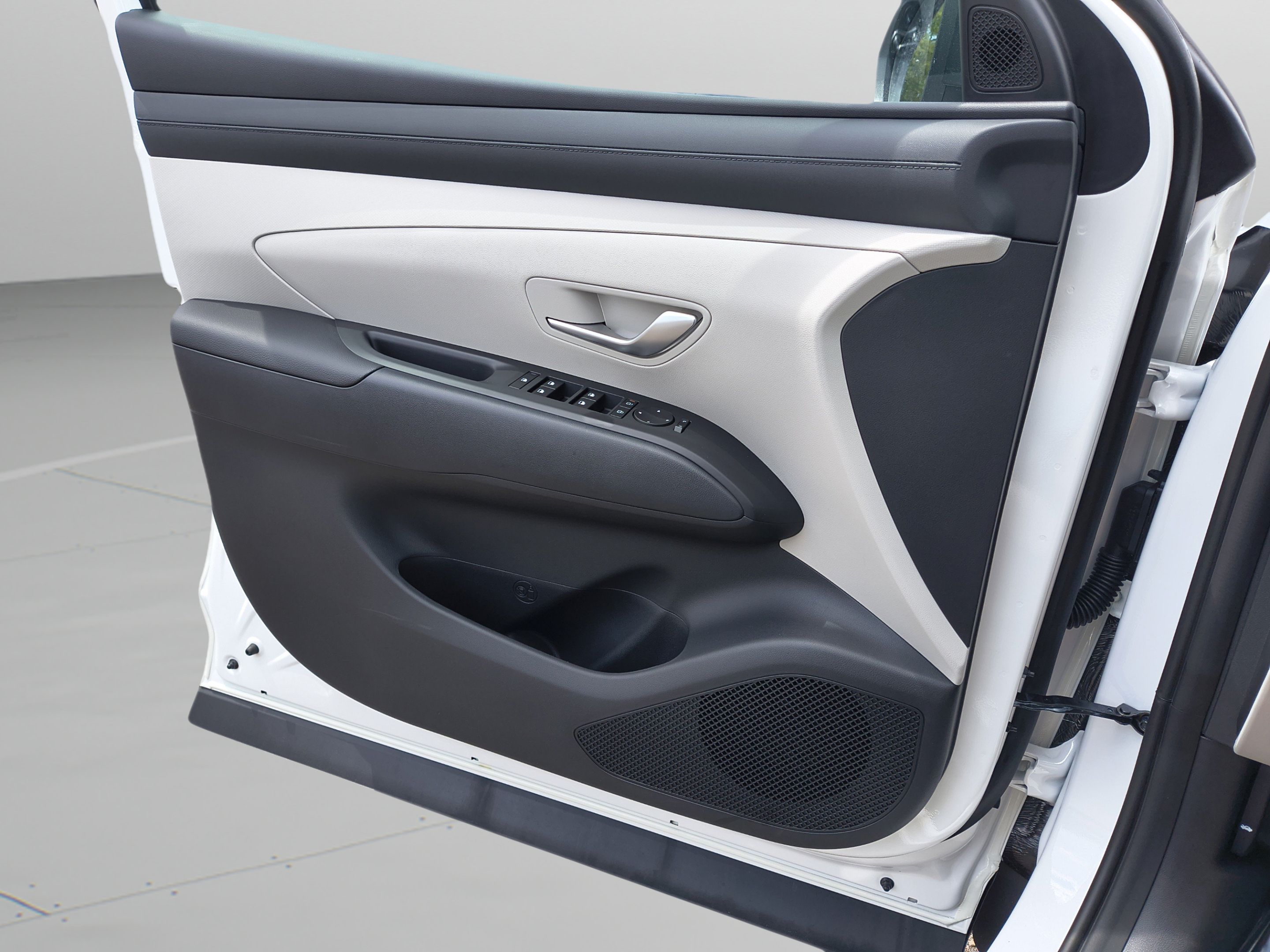 New 2026 Hyundai Tucson Blue SE FWD image 21