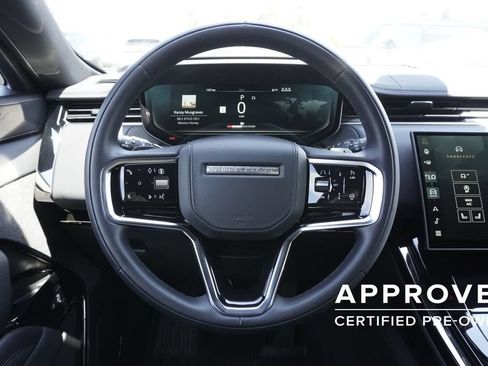 Used 2025 Land Rover Range Rover Sport SE AWD/4WD image 10