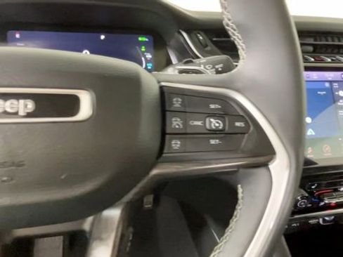 Used 2023 Jeep Grand Cherokee 4WD 4xe image 29