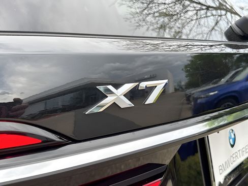 Used 2026 BMW X7 xDrive40i AWD/4WD image 7