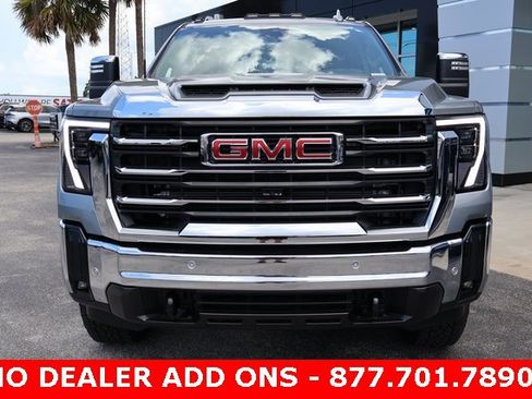 New 2025 GMC Sierra 2500 SLT w/ SLT Premium Package image 3