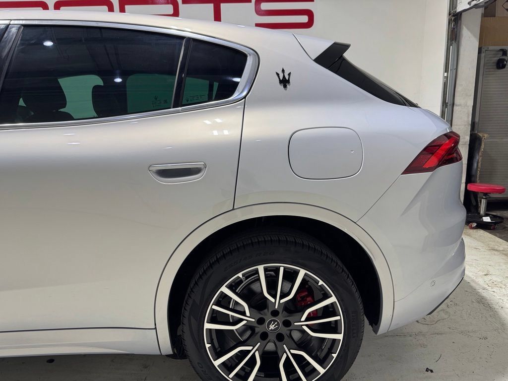 Used 2023 Maserati Grecale GT AWD/4WD image 4
