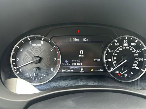 Used 2023 INFINITI QX50 Luxe w/ Accent Package FWD image 26