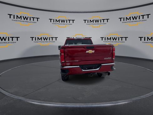 Used 2024 Chevrolet Silverado 2500 High Country w/ High Country Premium Package image 8