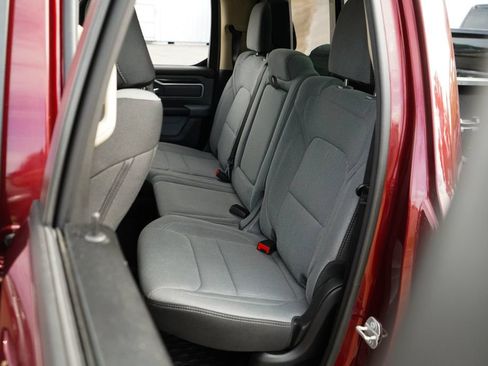 Used 2020 RAM 1500 Big Horn AWD/4WD image 9
