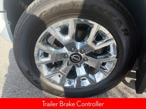 Certified 2024 Nissan Titan SV w/ SV Convenience Package image 39