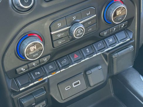 Used 2020 Chevrolet Silverado 1500 LTZ w/ LTZ Plus Package AWD/4WD image 21