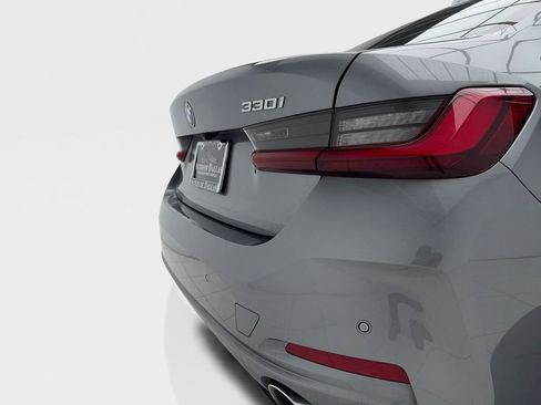 Used 2024 BMW 330i Sedan w/ Convenience Package image 10