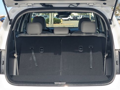 Certified 2025 Kia Sorento S w/ Panoramic Sunroof Package image 12