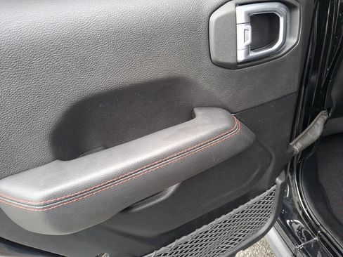 Used 2021 Jeep Wrangler Unlimited Rubicon image 19