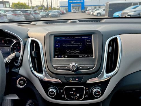 Used 2023 Chevrolet Equinox LT AWD/4WD image 13