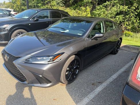 Used 2025 Lexus ES 300h F Sport FWD image 1
