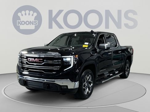 Used 2024 GMC Sierra 1500 SLT w/ SLT Premium Plus Package AWD/4WD image 1