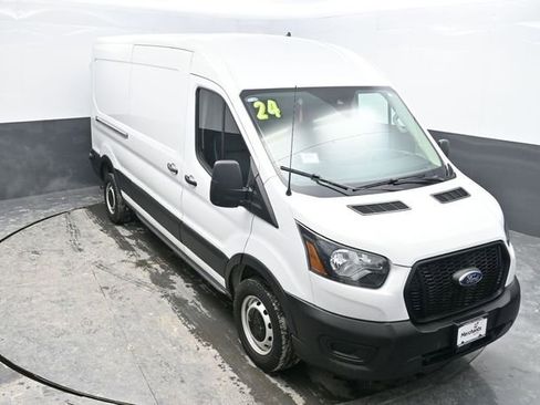 Used 2024 Ford Transit 250 148 Medium Roof image 17